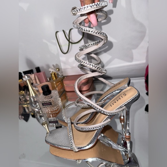 SILVER MIRROR FAUX SNAKE PRINT DIAMANTE SPIRAL STILETTO HEELS -worn once - Picture 6 of 8